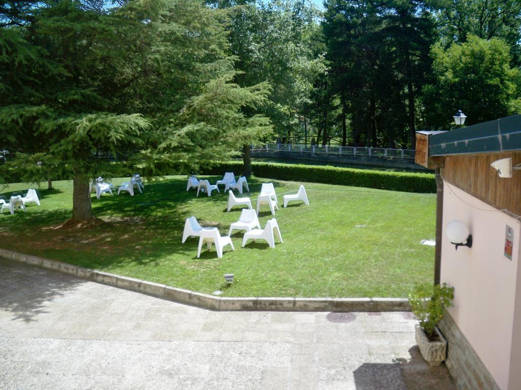Hotel La Pardina Sabiñánigo Dış mekan fotoğraf