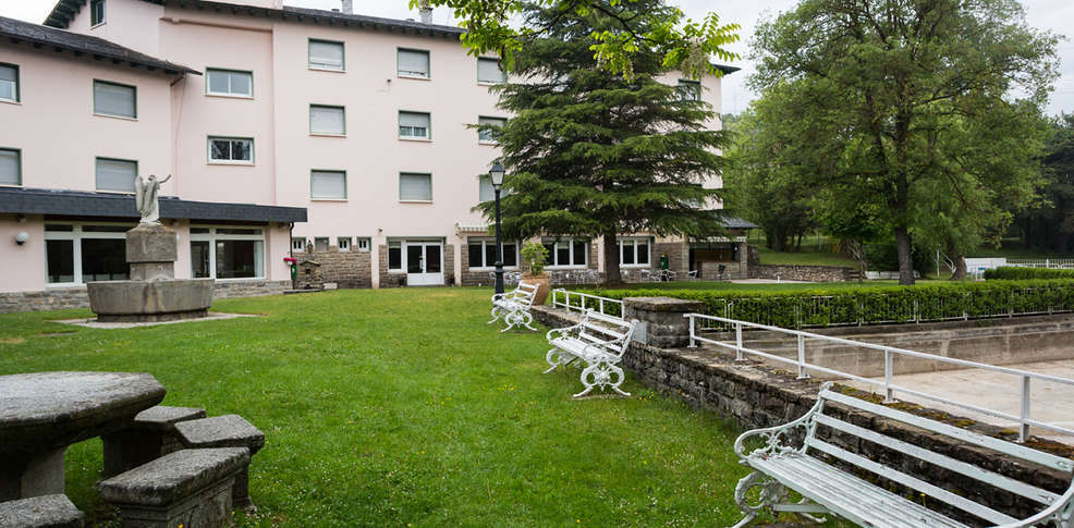 Hotel La Pardina Sabiñánigo Dış mekan fotoğraf