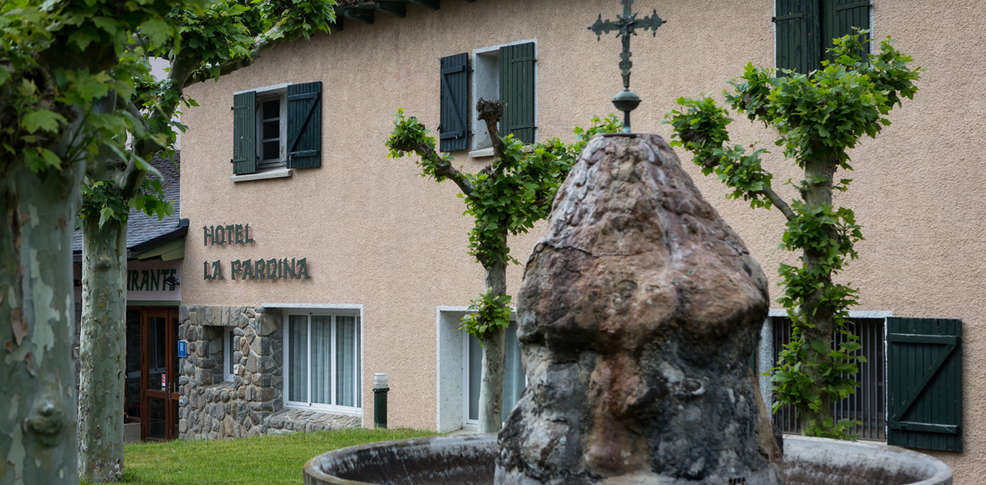 Hotel La Pardina Sabiñánigo Dış mekan fotoğraf